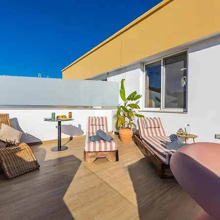 Vollga Big Terrace Penthouse Durrës