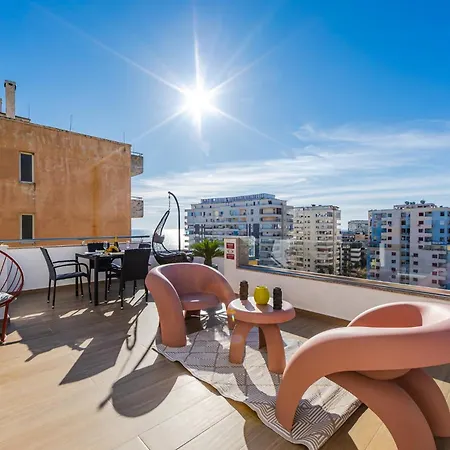 Vollga Big Terrace Penthouse Appartamento Durrës